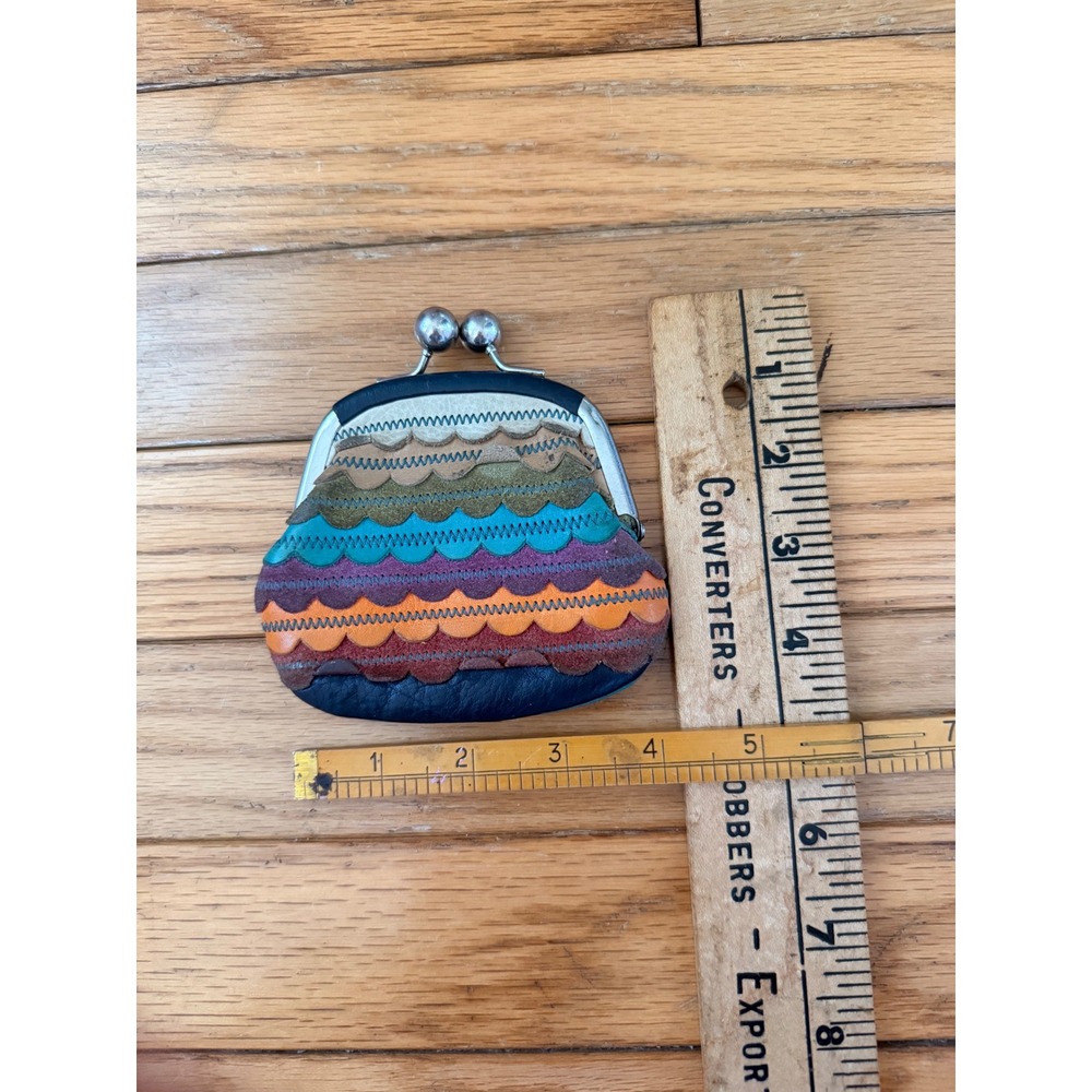 Fossil Multi Color Scalloped Leather Kiss Lock Coin Purse Teal Patchwork - Picture 3 of 6